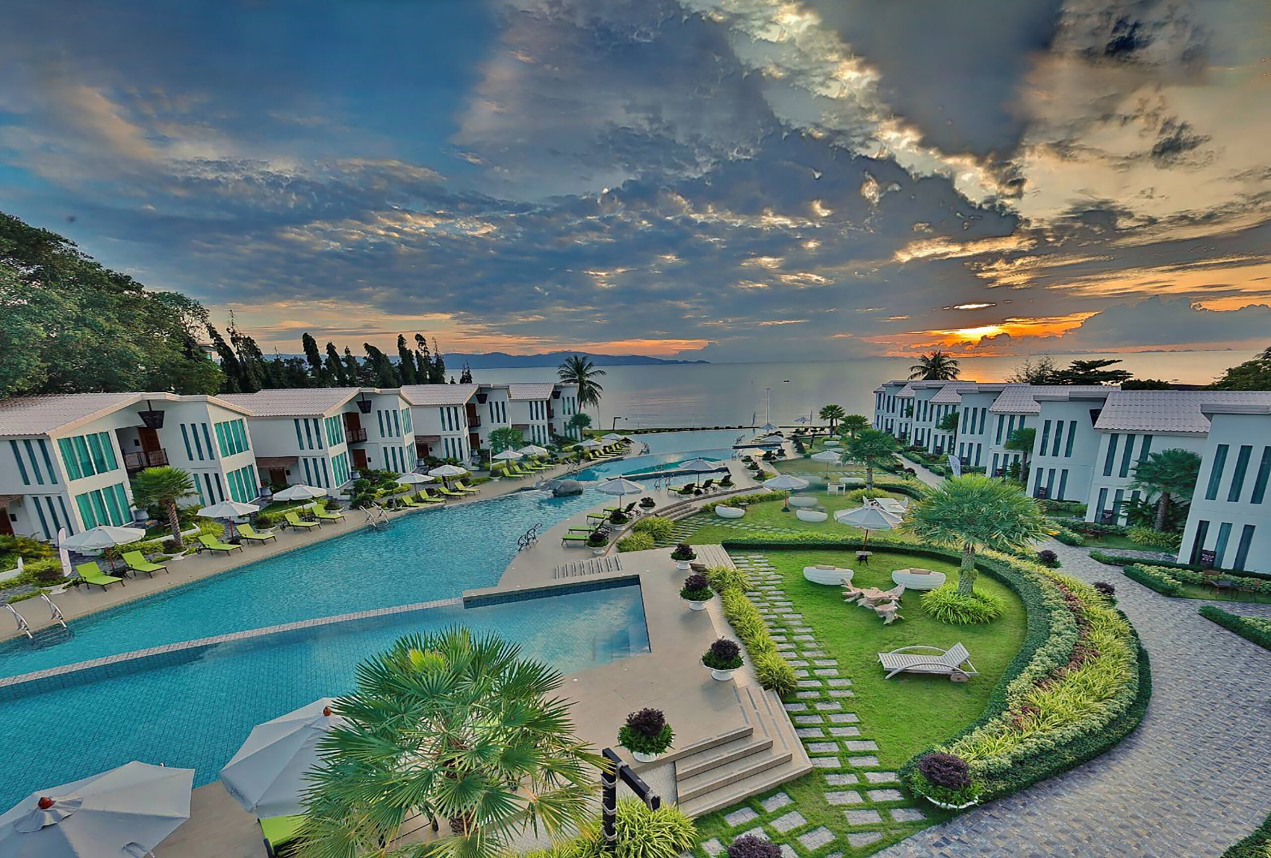 Top 10 Must-Visit Attractions in Koh Phangan for First-Time Visitors